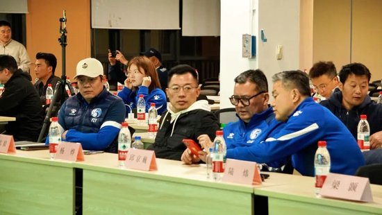专业分享信息和用户自创内容服务