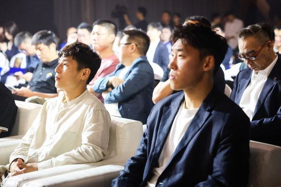 hjc888黄金城拥有一个好记的域名图片展示