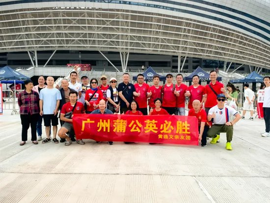 成为业内知名平台。展示图片